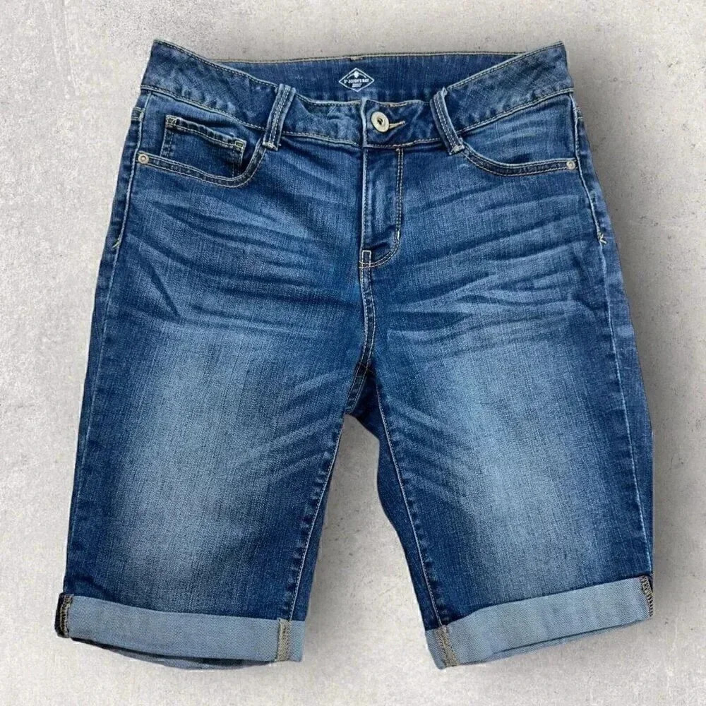 St. John’s Bay stretch denim shorts 30” waist, med wash cuffed Bermuda shorts